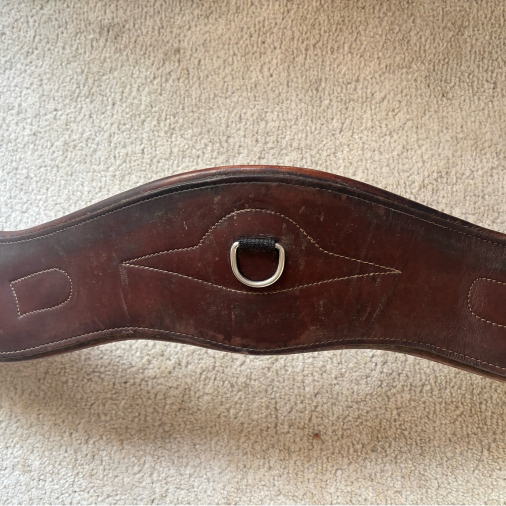 CWD Short Leather Anatomical Girth 28” / 70 cm - Picture 8 of 8